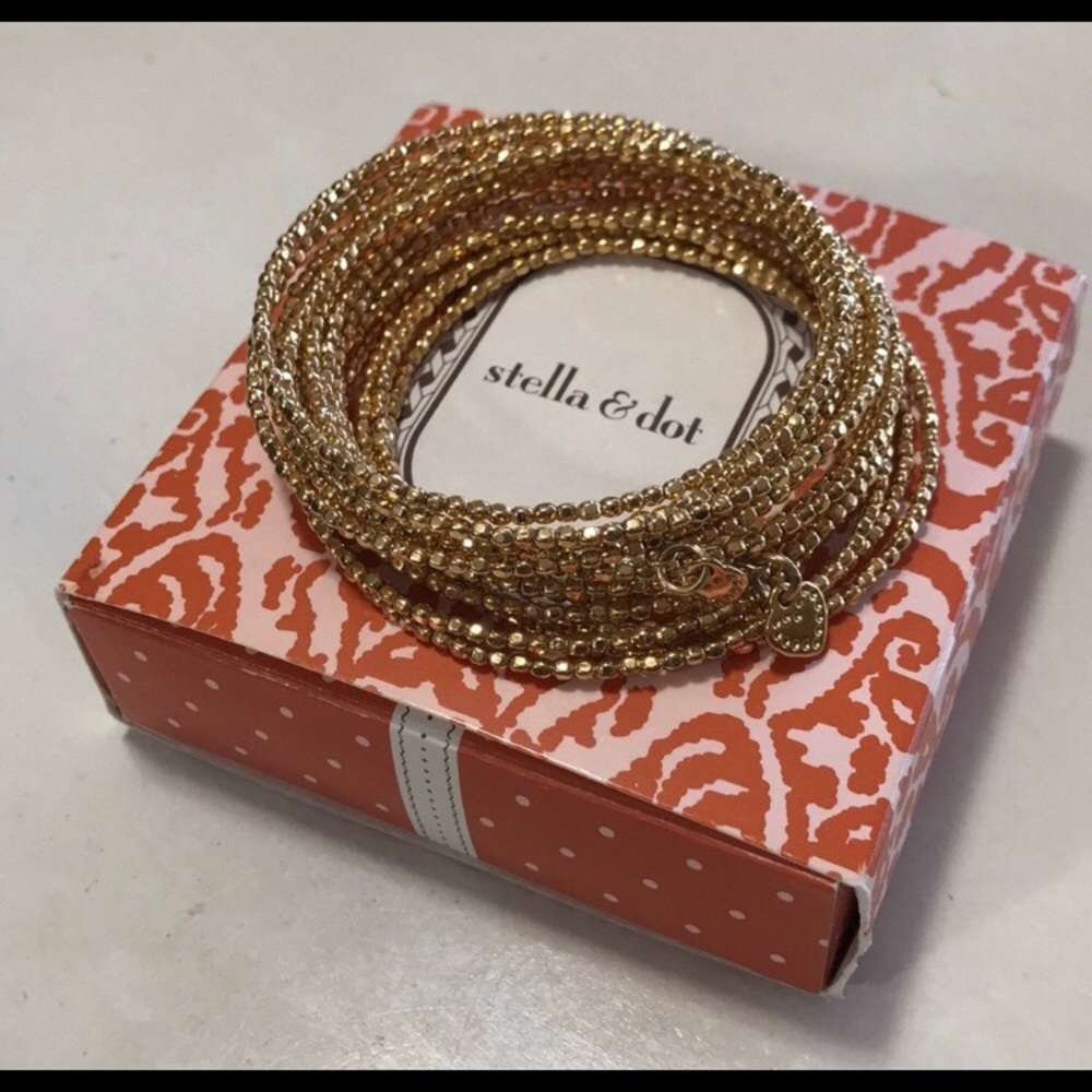 Bracelet